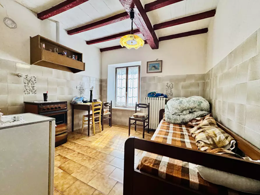 Immagine 12 di Casa indipendente in vendita  in Via Case Ballana Carobbio n.44 a Tizzano Val Parma