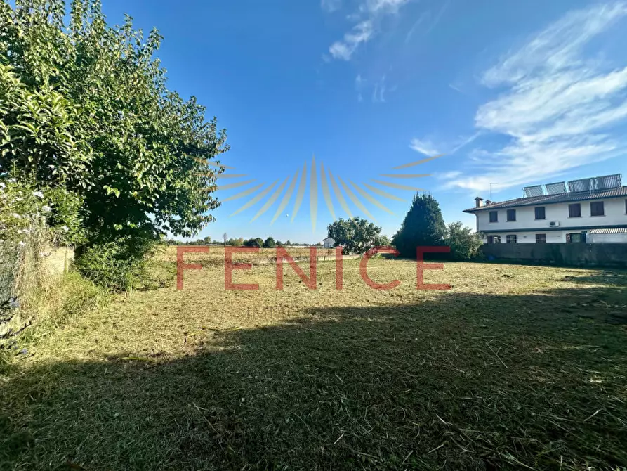 Immagine 1 di Terreno in vendita  in via san marco 111 a Caerano Di San Marco