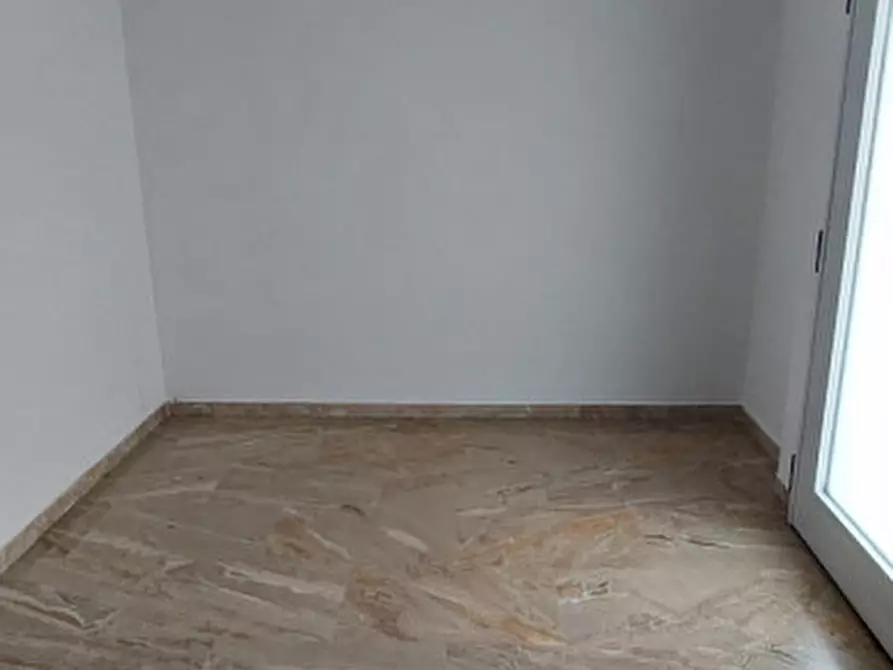 Immagine 2 di Ufficio in affitto  in Via dei Contarini a Piazzola Sul Brenta