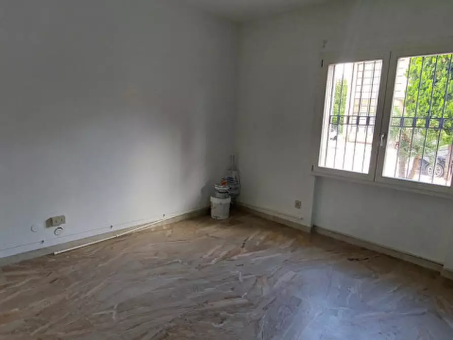 Immagine 4 di Ufficio in affitto  in Via dei Contarini a Piazzola Sul Brenta