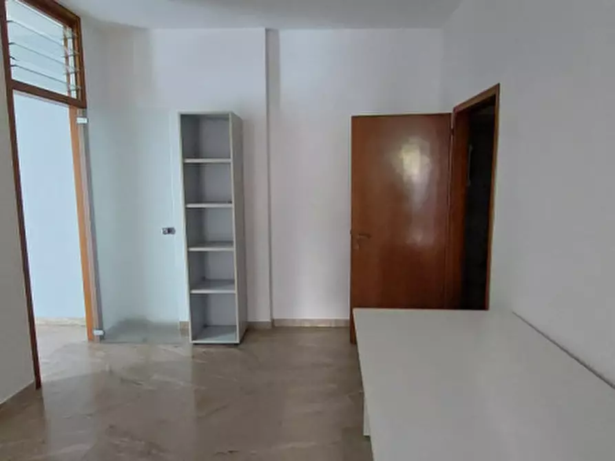 Immagine 8 di Ufficio in affitto  in Via dei Contarini a Piazzola Sul Brenta