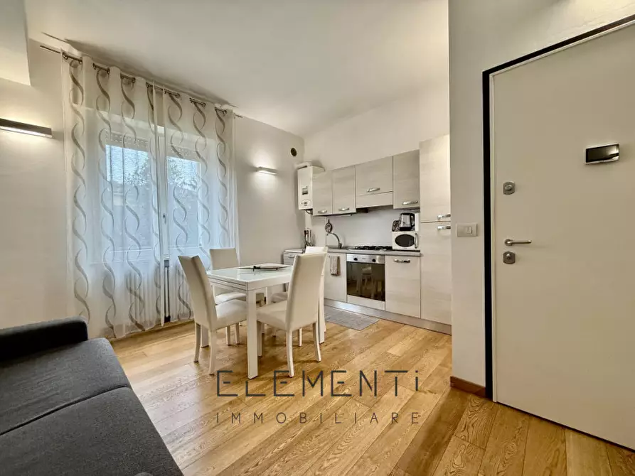 Immagine 2 di Appartamento in vendita  in Via Luigi Bonzanini 1 a Verona