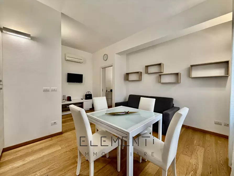 Immagine 5 di Appartamento in vendita  in Via Luigi Bonzanini 1 a Verona