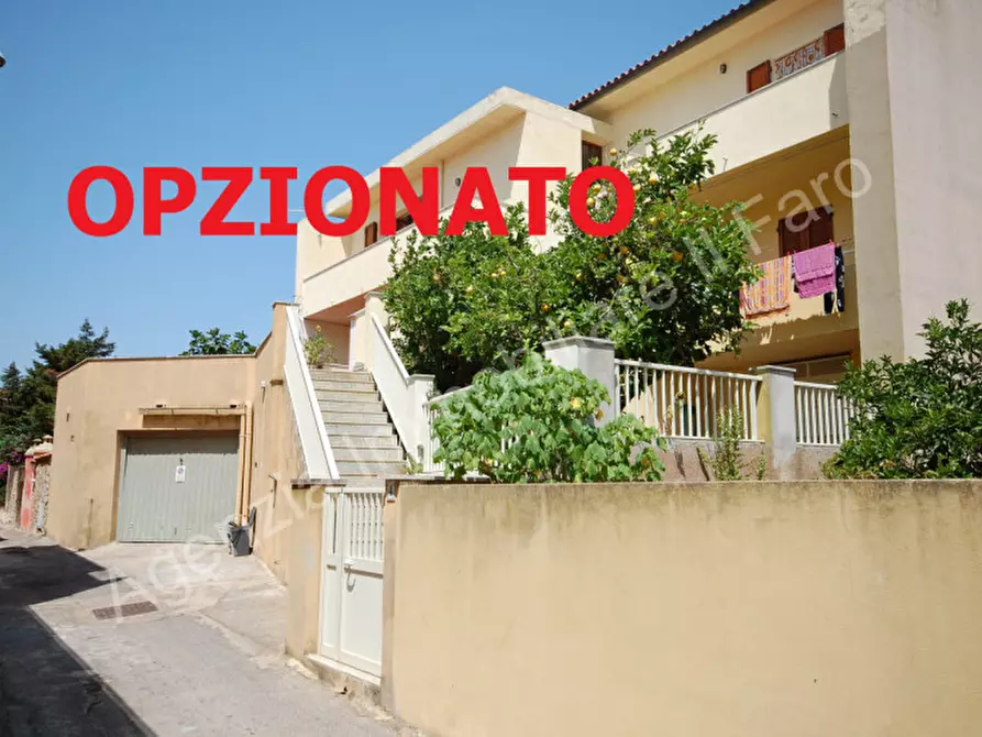 Immagine 1 di Appartamento in vendita  in via brigata sassari a La Maddalena