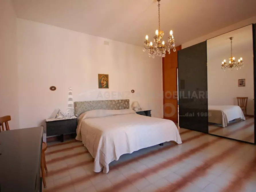 Immagine 13 di Appartamento in vendita  in via brigata sassari a La Maddalena