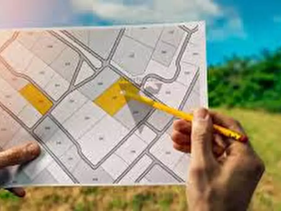 Immagine 2 di Terreno in vendita  a Chioggia