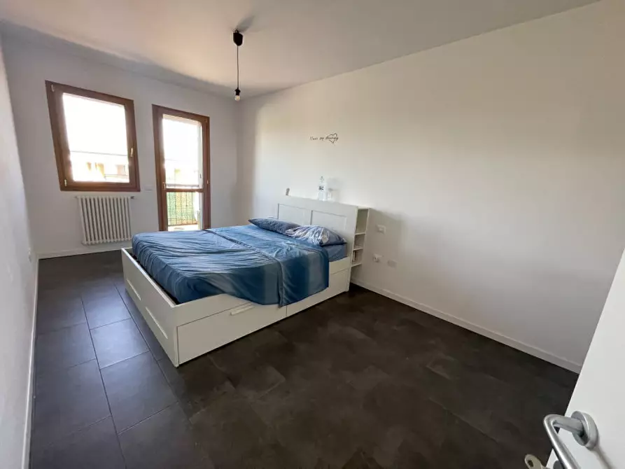 Immagine 12 di Appartamento in vendita  a Suzzara