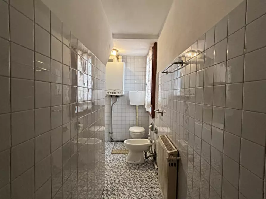 Immagine 21 di Casa indipendente in vendita  in Via Molini a Creazzo