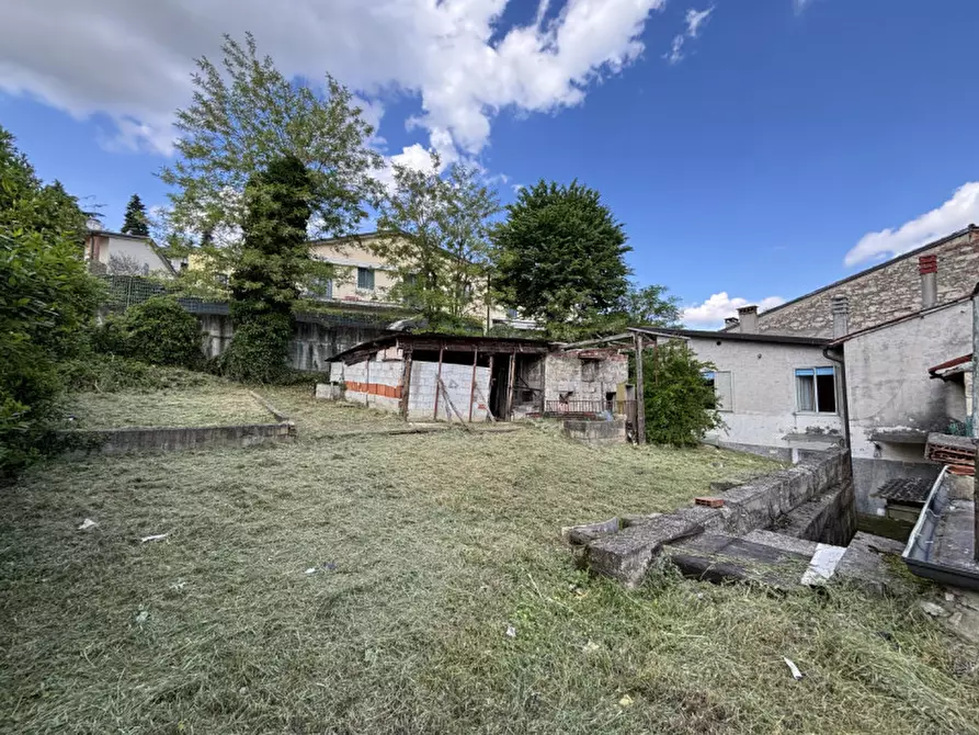 Immagine 30 di Casa indipendente in vendita  in Via Molini a Creazzo