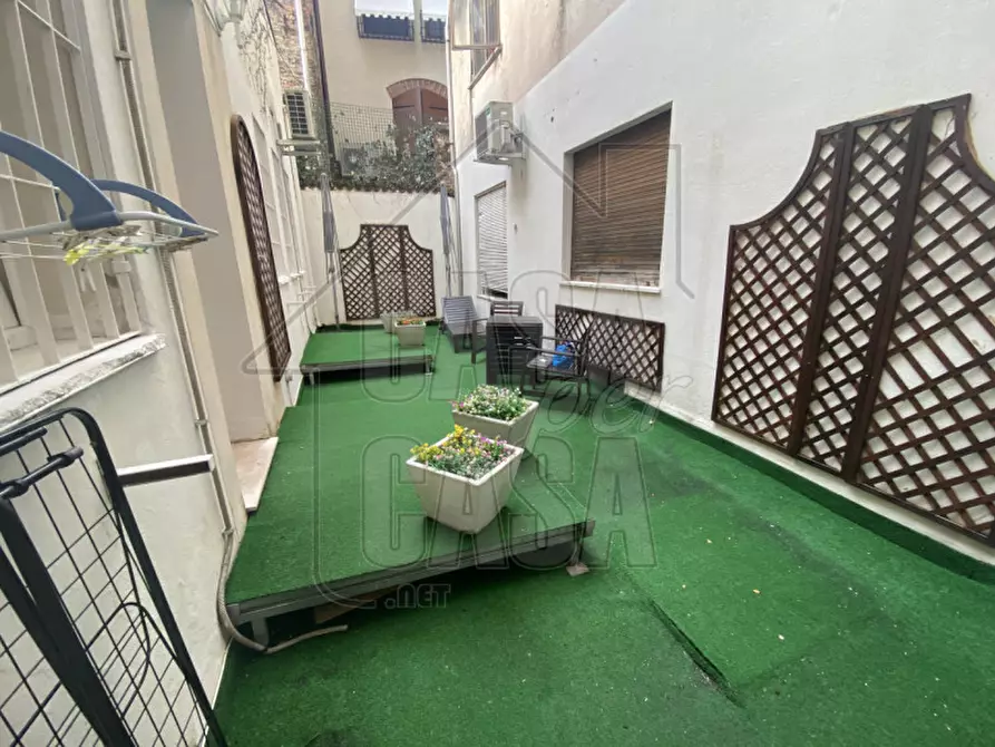 Immagine 24 di Appartamento in vendita  in Via degli Zabarella a Padova