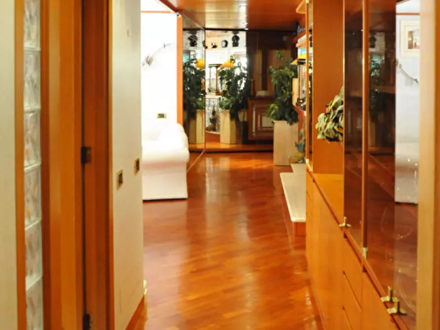 Immagine 19 di Appartamento in vendita  a Anzio