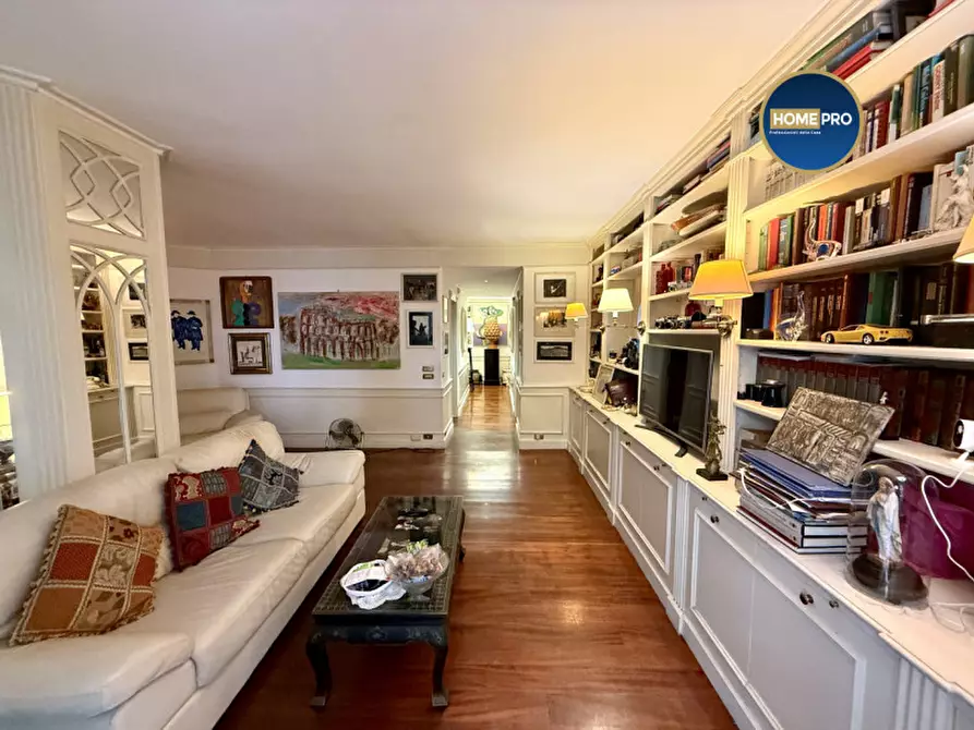 Immagine 6 di Appartamento in vendita  in Viale delle Medaglie d'Oro 201 a Roma