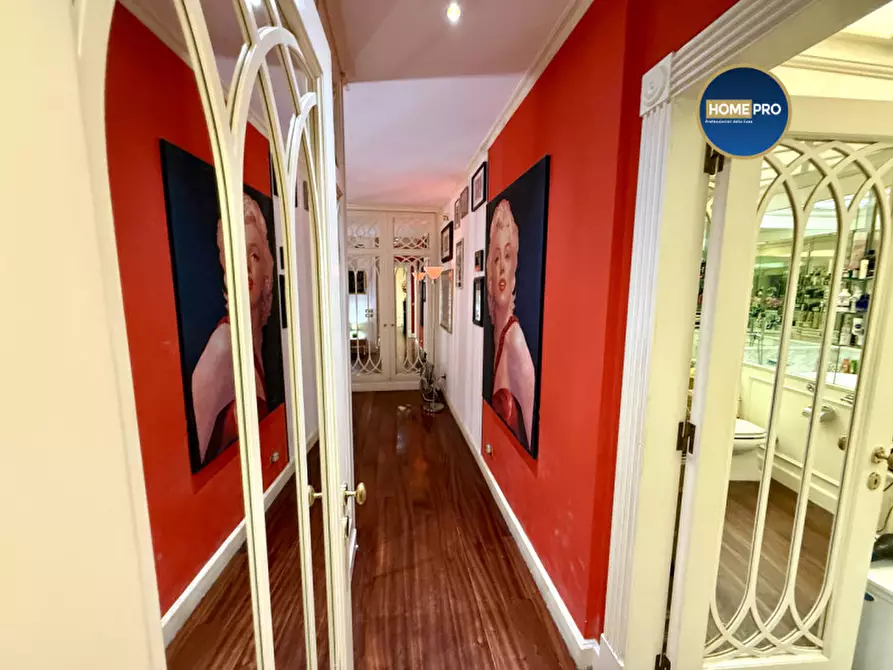 Immagine 16 di Appartamento in vendita  in Viale delle Medaglie d'Oro 201 a Roma