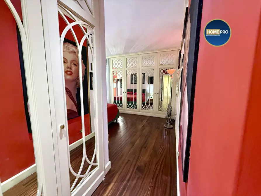 Immagine 17 di Appartamento in vendita  in Viale delle Medaglie d'Oro 201 a Roma