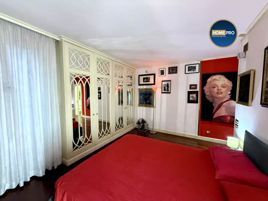 Immagine 19 di Appartamento in vendita  in Viale delle Medaglie d'Oro 201 a Roma