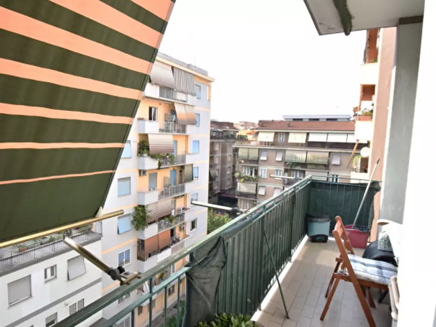 Immagine 26 di Appartamento in vendita  in Via Alatri a Roma