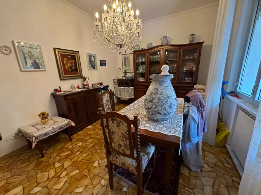 Immagine 4 di Appartamento in vendita  in via Scotto a Savona