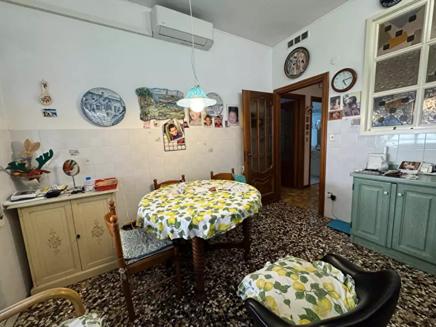 Immagine 6 di Appartamento in vendita  in via Scotto a Savona