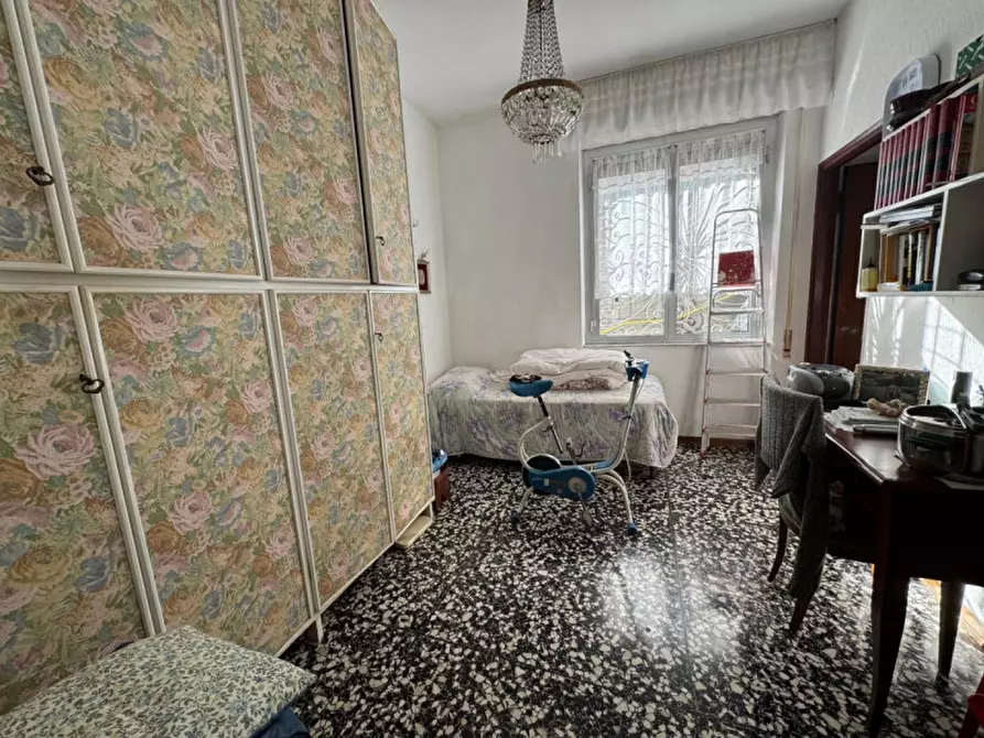 Immagine 9 di Appartamento in vendita  in via Scotto a Savona