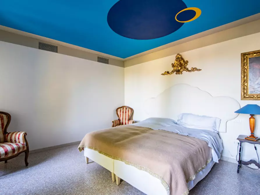 Immagine 14 di Villa in vendita  in Via XXIX Aprile a Dolo