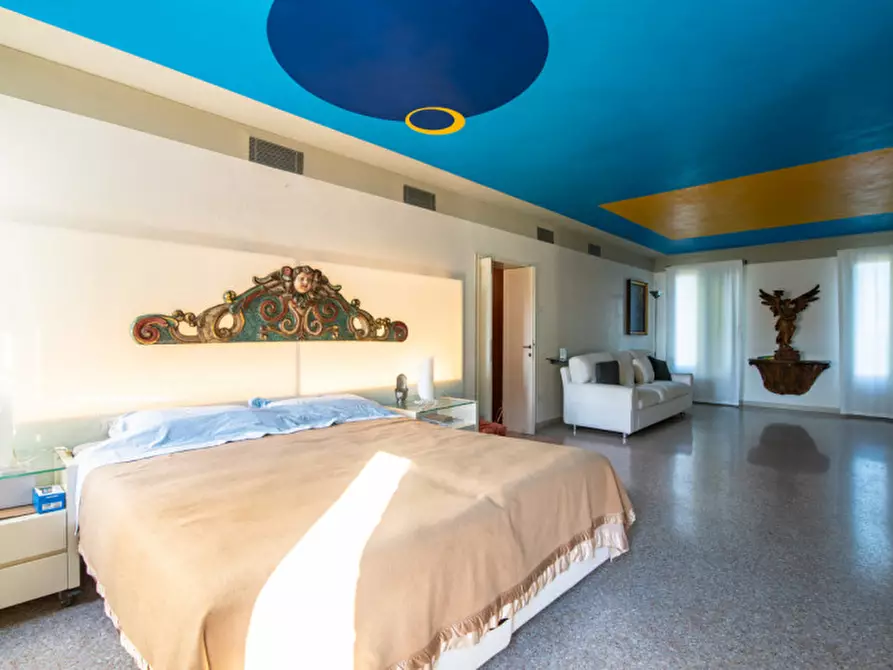 Immagine 16 di Villa in vendita  in Via XXIX Aprile a Dolo