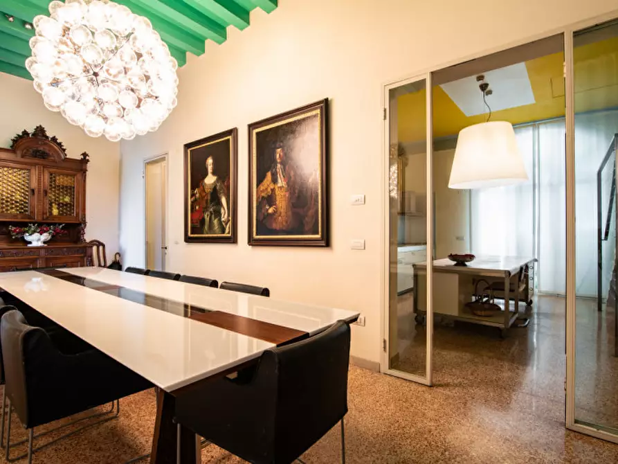 Immagine 33 di Villa in vendita  in Via XXIX Aprile a Dolo