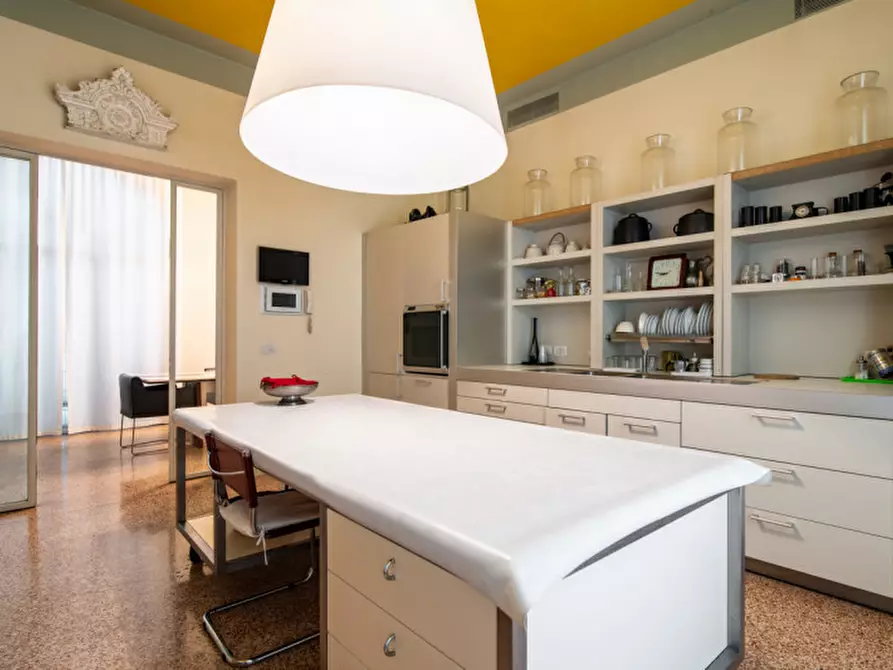 Immagine 35 di Villa in vendita  in Via XXIX Aprile a Dolo