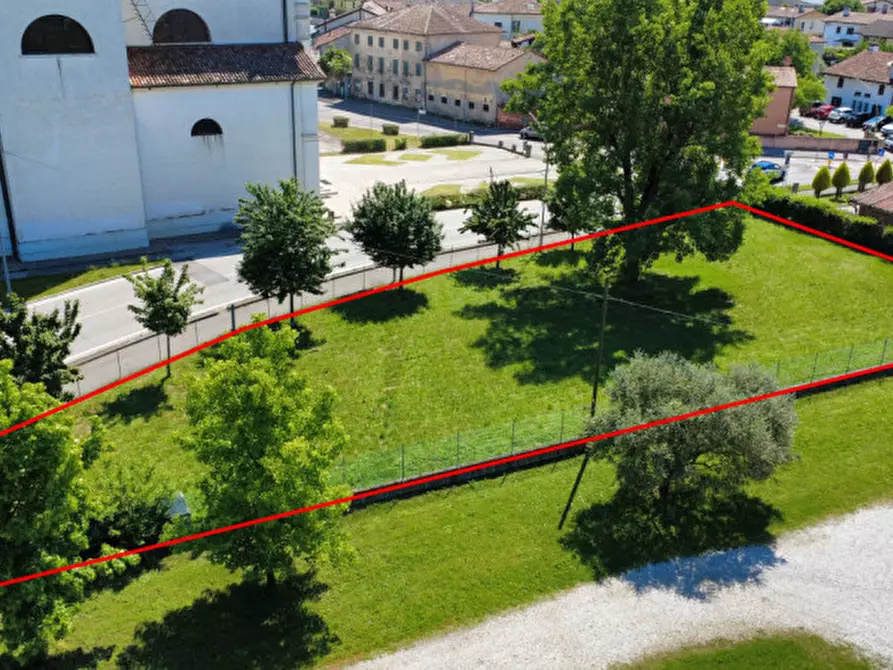 Immagine 7 di Terreno in vendita  in Via dei Carpani a Castelfranco Veneto