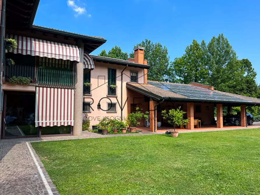 Immagine 2 di Casa indipendente in vendita  in Via delle Acquette a Treviso