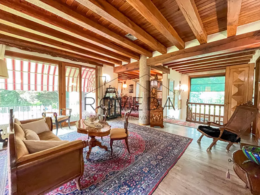 Immagine 3 di Casa indipendente in vendita  in Via delle Acquette a Treviso