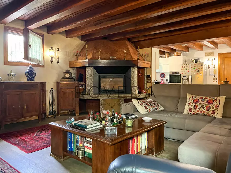 Immagine 4 di Casa indipendente in vendita  in Via delle Acquette a Treviso