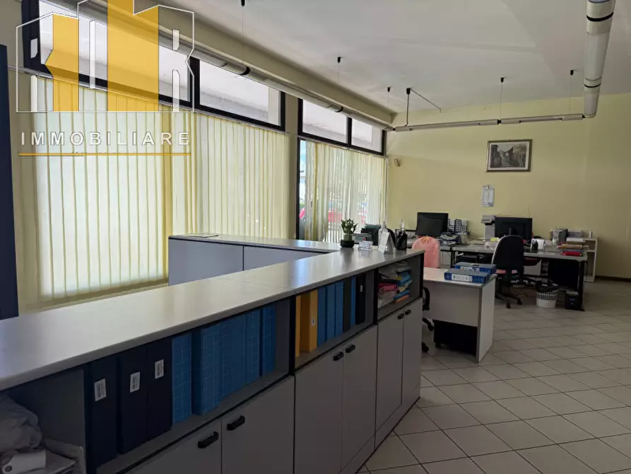 Immagine 4 di Ufficio in vendita  in Via Gioacchino Rossini 3 a Bovolenta