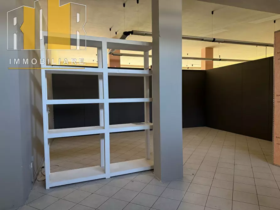 Immagine 9 di Ufficio in vendita  in Via Gioacchino Rossini 3 a Bovolenta
