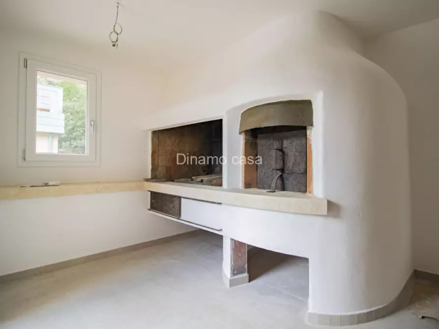 Immagine 11 di Appartamento in vendita  a Vaiano