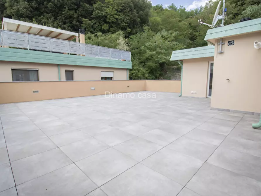 Immagine 12 di Appartamento in vendita  a Vaiano