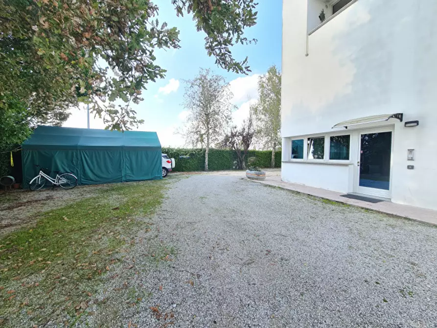 Immagine 4 di Capannone industriale in vendita  in Via Cesare Battisti a Abano Terme