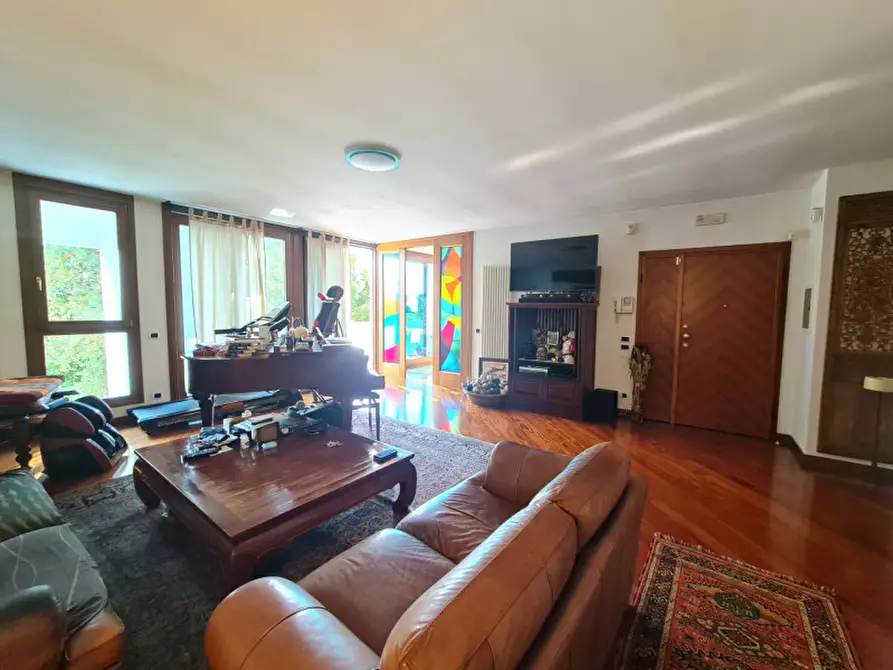 Immagine 14 di Capannone industriale in vendita  in Via Cesare Battisti a Abano Terme