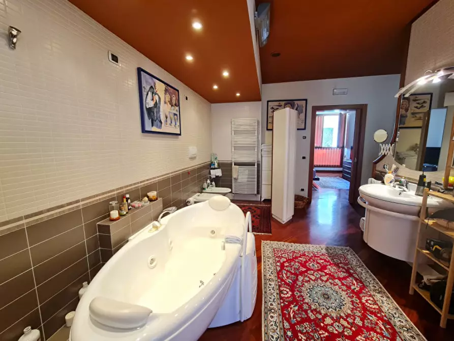 Immagine 34 di Capannone industriale in vendita  in Via Cesare Battisti a Abano Terme