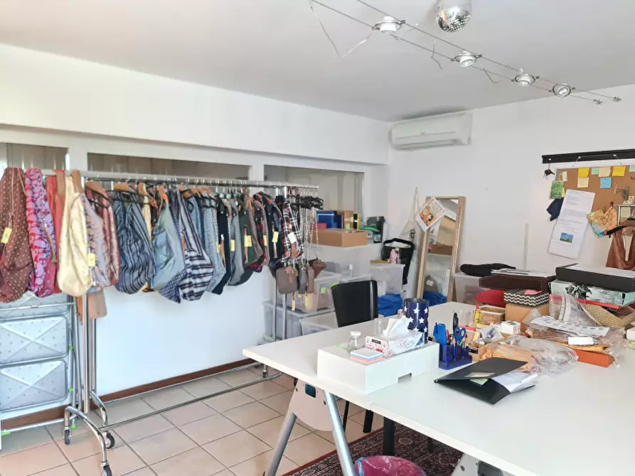 Immagine 51 di Capannone industriale in vendita  in Via Cesare Battisti a Abano Terme