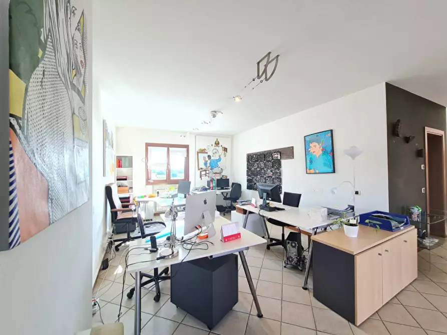 Immagine 55 di Capannone industriale in vendita  in Via Cesare Battisti a Abano Terme