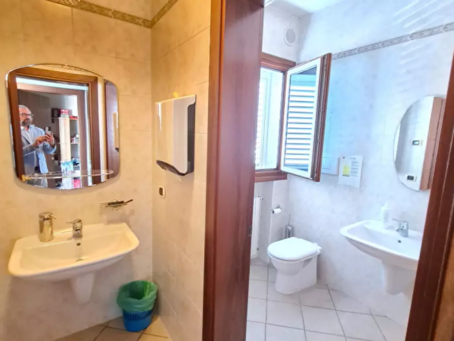 Immagine 66 di Capannone industriale in vendita  in Via Cesare Battisti a Abano Terme