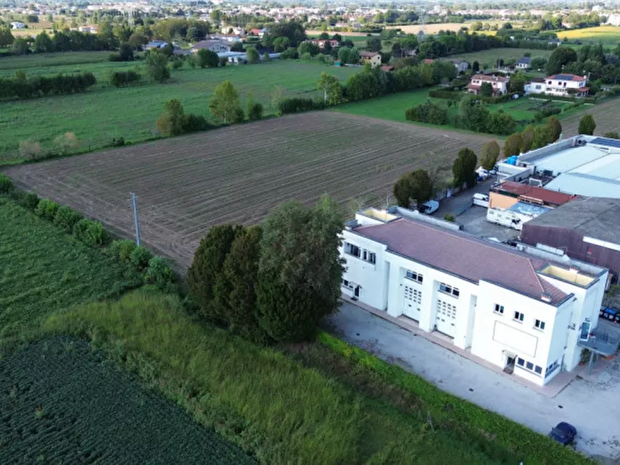 Immagine 77 di Capannone industriale in vendita  in Via Cesare Battisti a Abano Terme