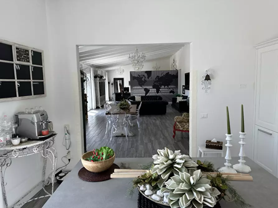 Immagine 2 di Casa indipendente in vendita  in Via Giovanni Battista Cromer a Agna