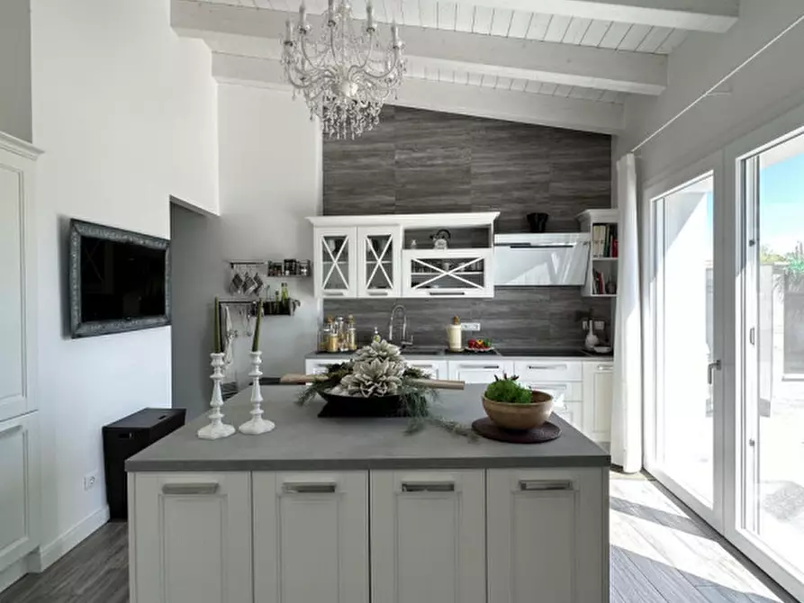 Immagine 3 di Casa indipendente in vendita  in Via Giovanni Battista Cromer a Agna