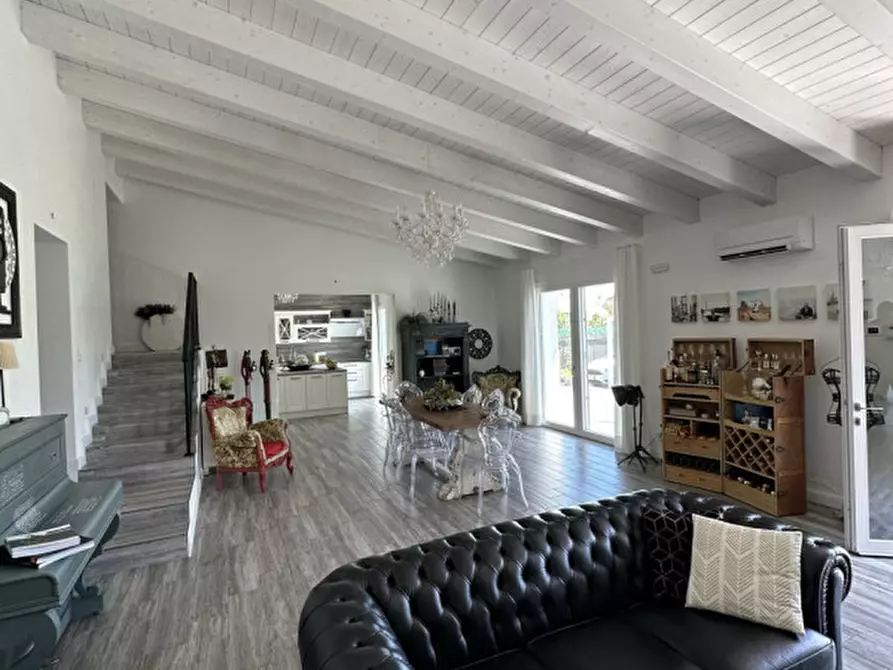 Immagine 28 di Casa indipendente in vendita  in Via Giovanni Battista Cromer a Agna