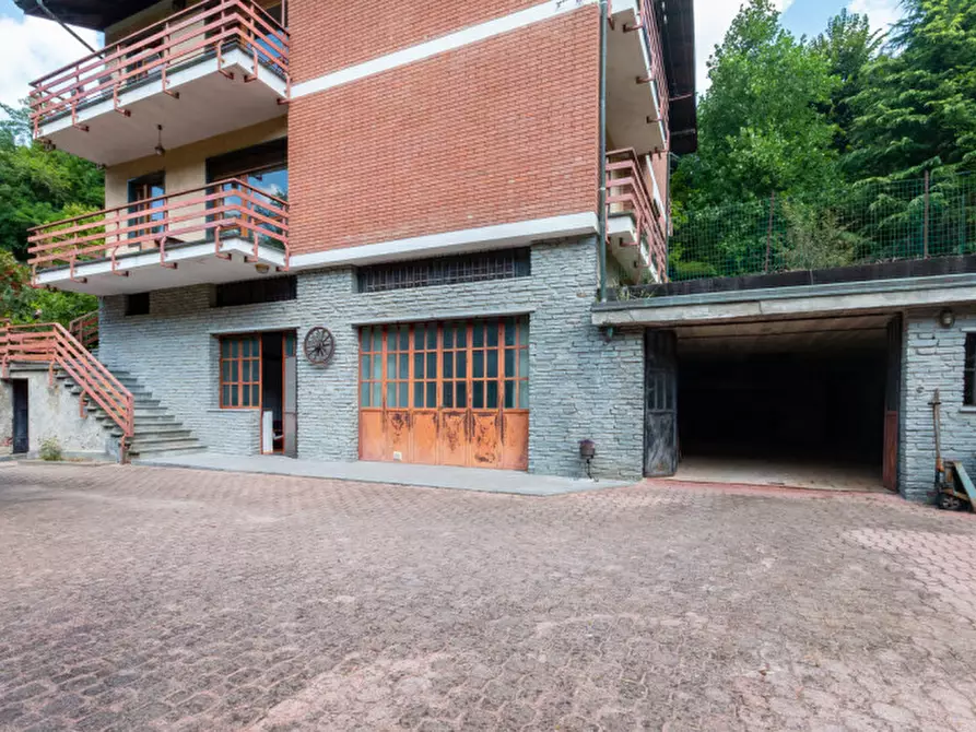 Immagine 3 di Appartamento in vendita  in Strada Valle Bontempo 3 a Castiglione Torinese