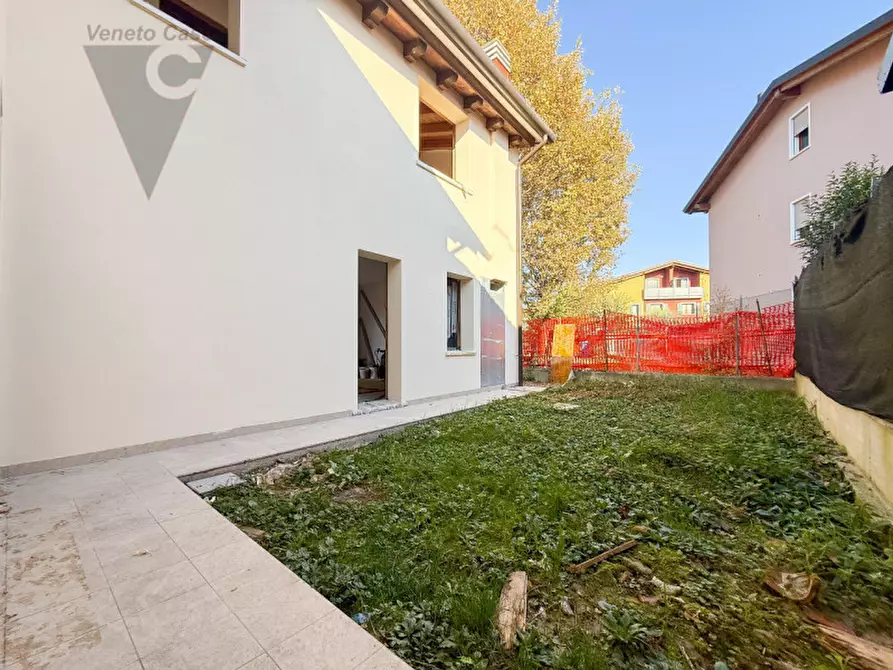 Immagine 30 di Villetta a schiera in vendita  a Vigonza