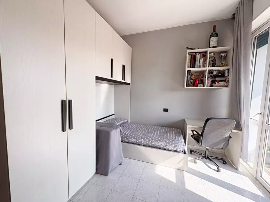 Immagine 11 di Appartamento in vendita  in via redipuglia 5 a Biassono