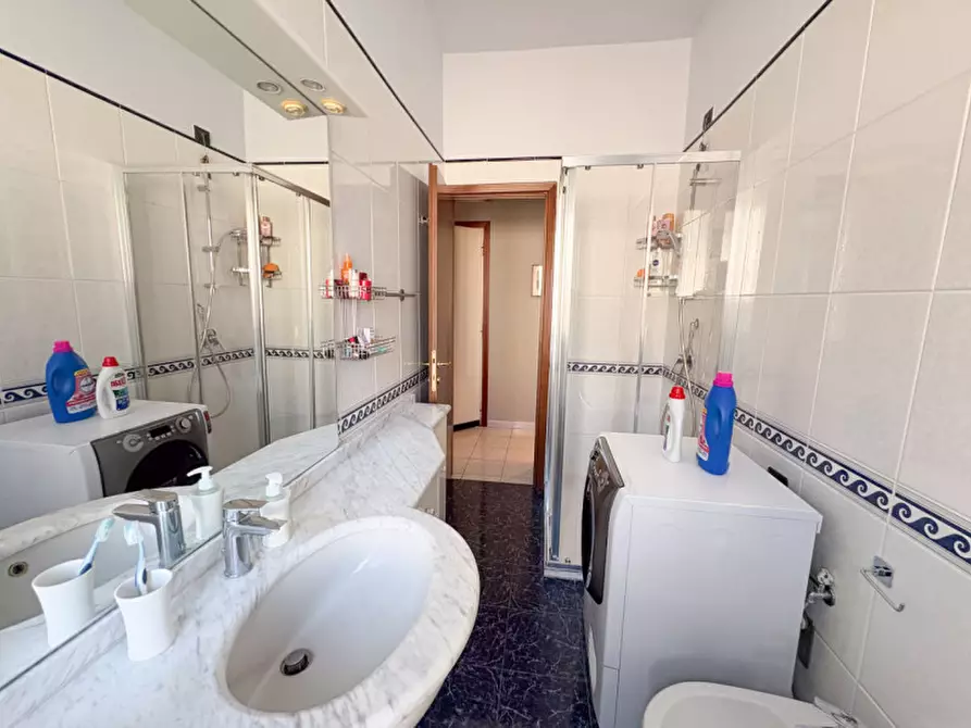 Immagine 17 di Appartamento in vendita  in via redipuglia 5 a Biassono