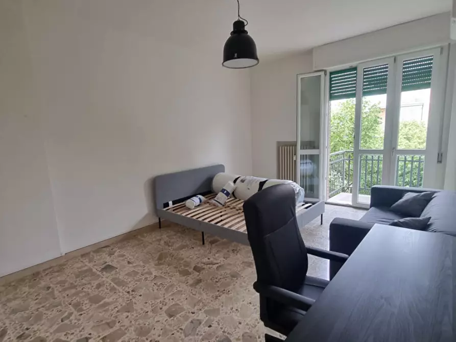 Immagine 5 di Camera in affitto  in via toniolo 80 a Modena